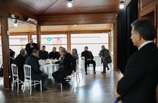 Gemlik Belediye Başkanı Şükrü Deviren Muhtarlarla Buluştu